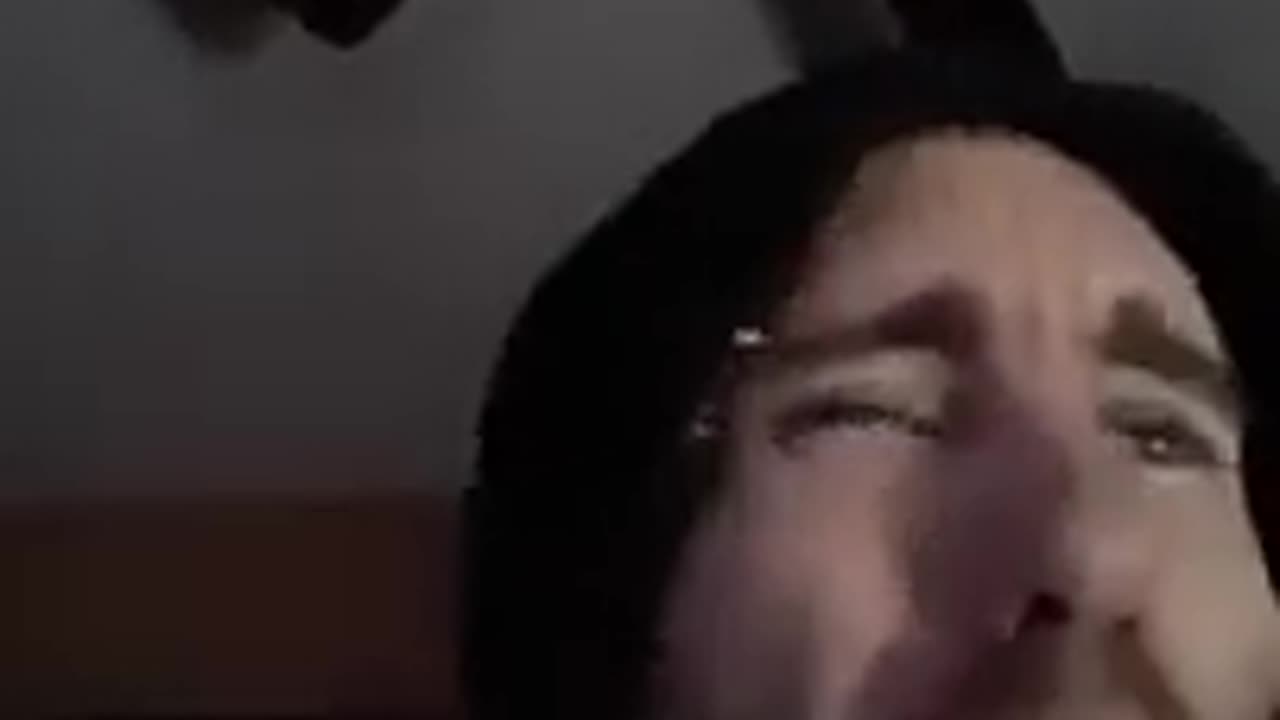 [Cyraxx Youtube 2021-11-22] Dont Be a Karen