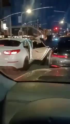 San Francisco’s Japantown: Black Thugs break into car to steal