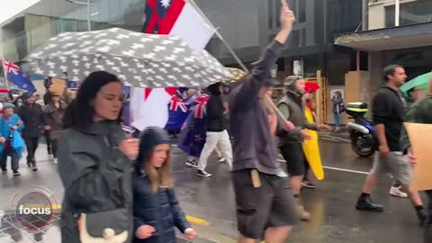 Great Gridlock: Anti-lockdown protesters block highways across NZ