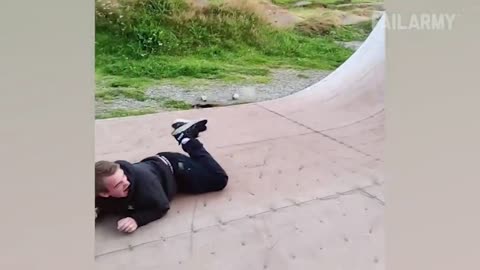 Is This Spider Poisonous! | Fails Of The Week