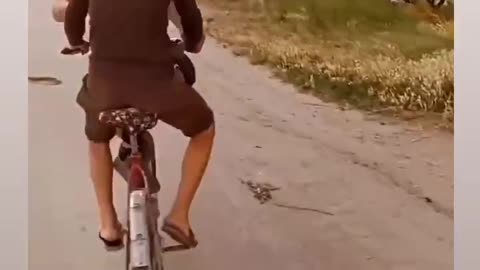 Funny cycle