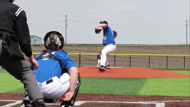 Connor Yawn (2021) pitching PG spring league 4-18-21 1st inning