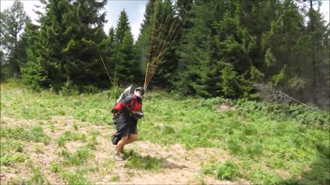 Funny Paragliding Moments 2