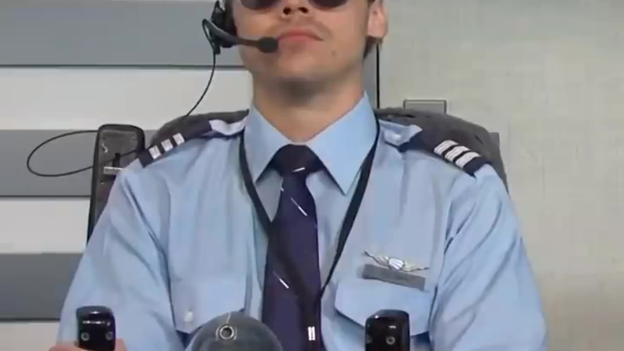 👨‍✈️️Pilot mich on😂