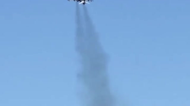 UNICO CAÇA DEDOLA POUSA NA VERTICAL