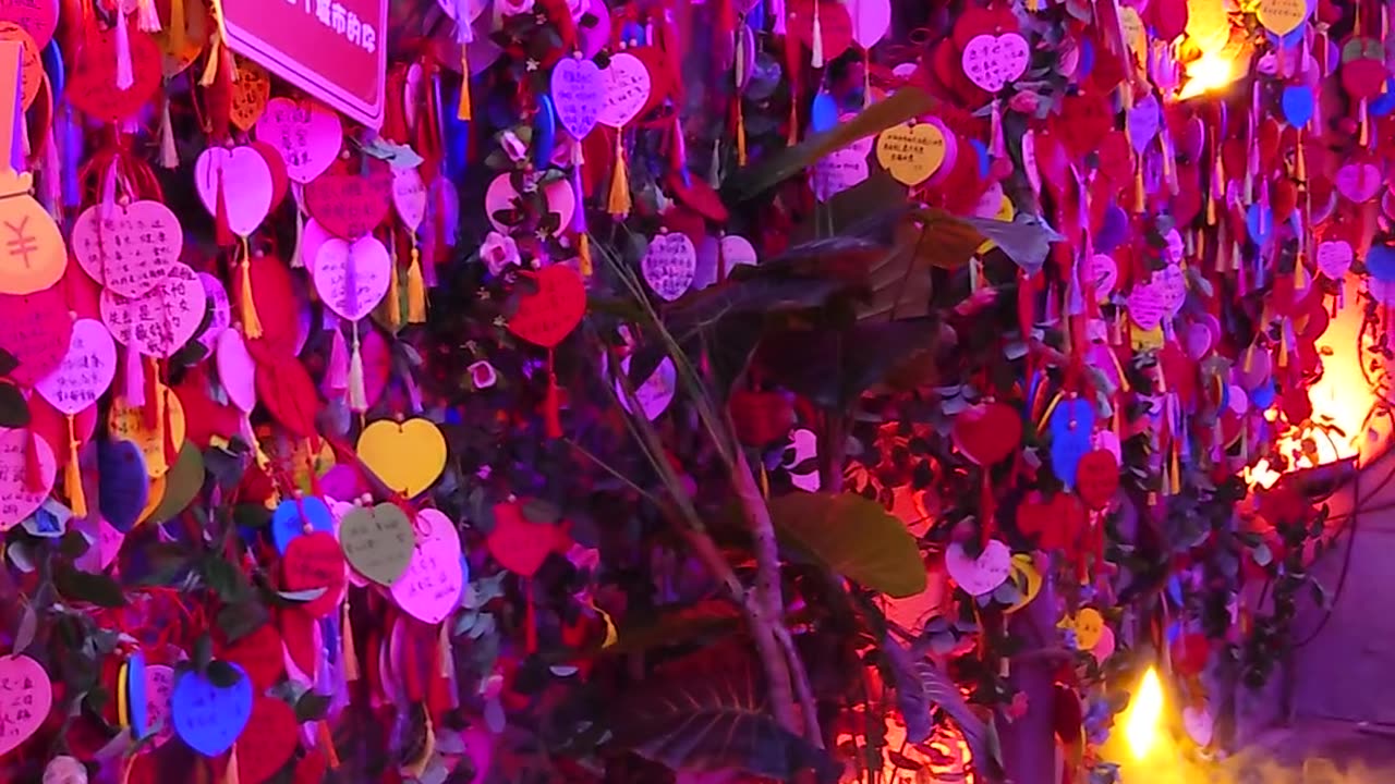 Very beautiful entrance in the shop on Bejing road in Guanzhou, China