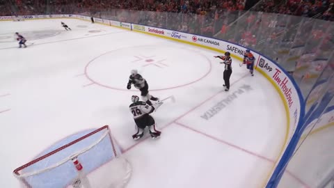 Connor McDavid scores 60 goals in 2023 season