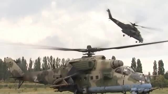 Mi-35 attack helicopter of the Russian Armed Forces thwarted an attempt by Ukrainian troops