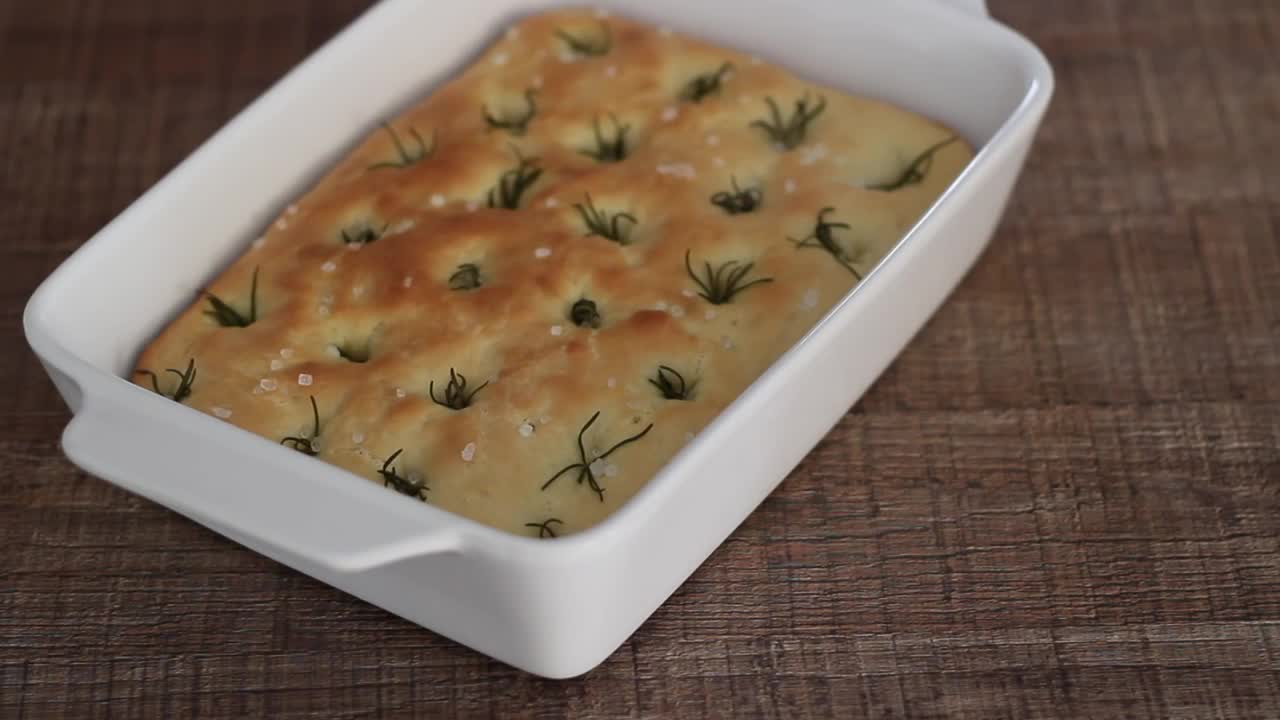 Como Fazer Focaccia - Receita de Pão Fácil e Delicioso!