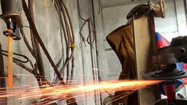 Spark test on !st Billet (old galvanized cable in core)