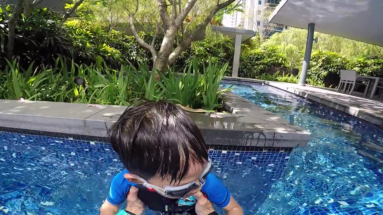 Teach your Kid to Swim with no stress