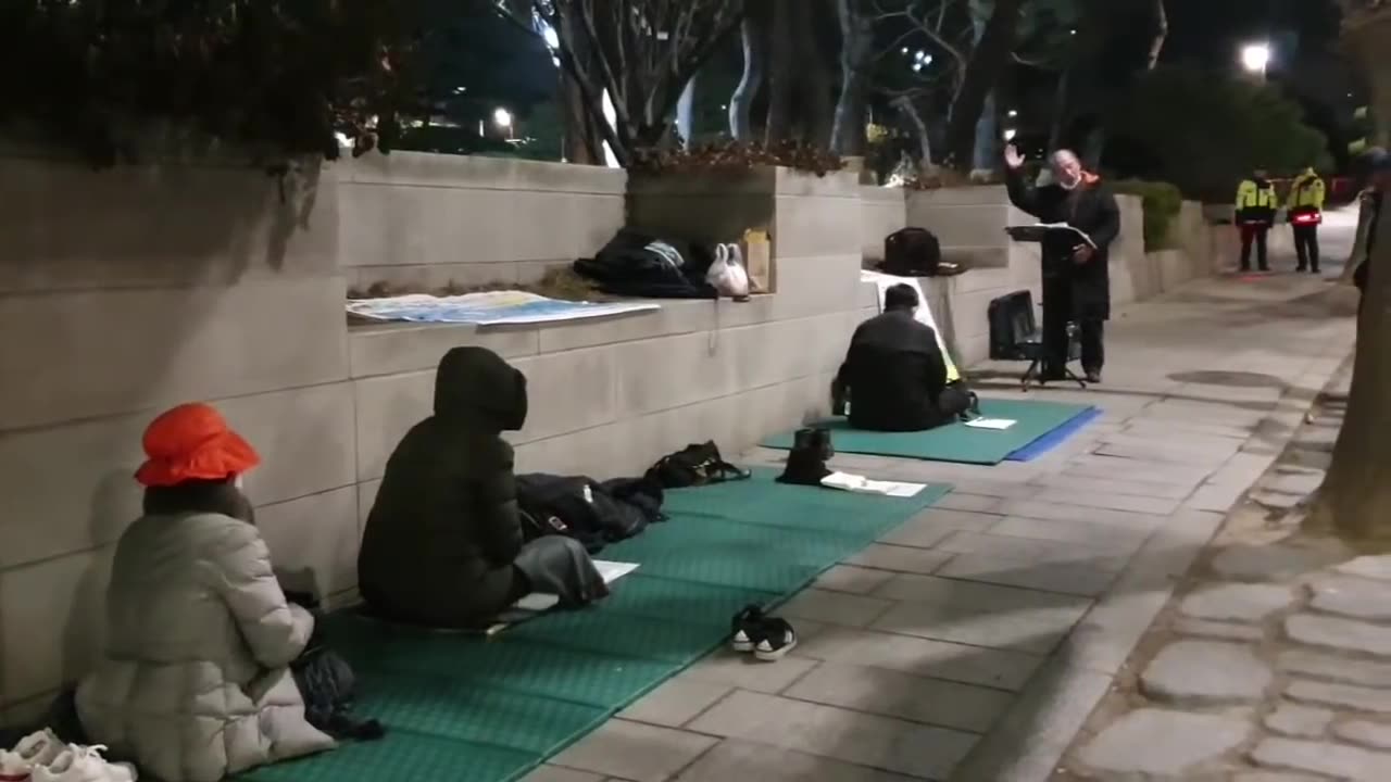 20200323_V3_S01(RpTJIUHQFac)아무것도 할수없고 아무것도 모르는 우리를