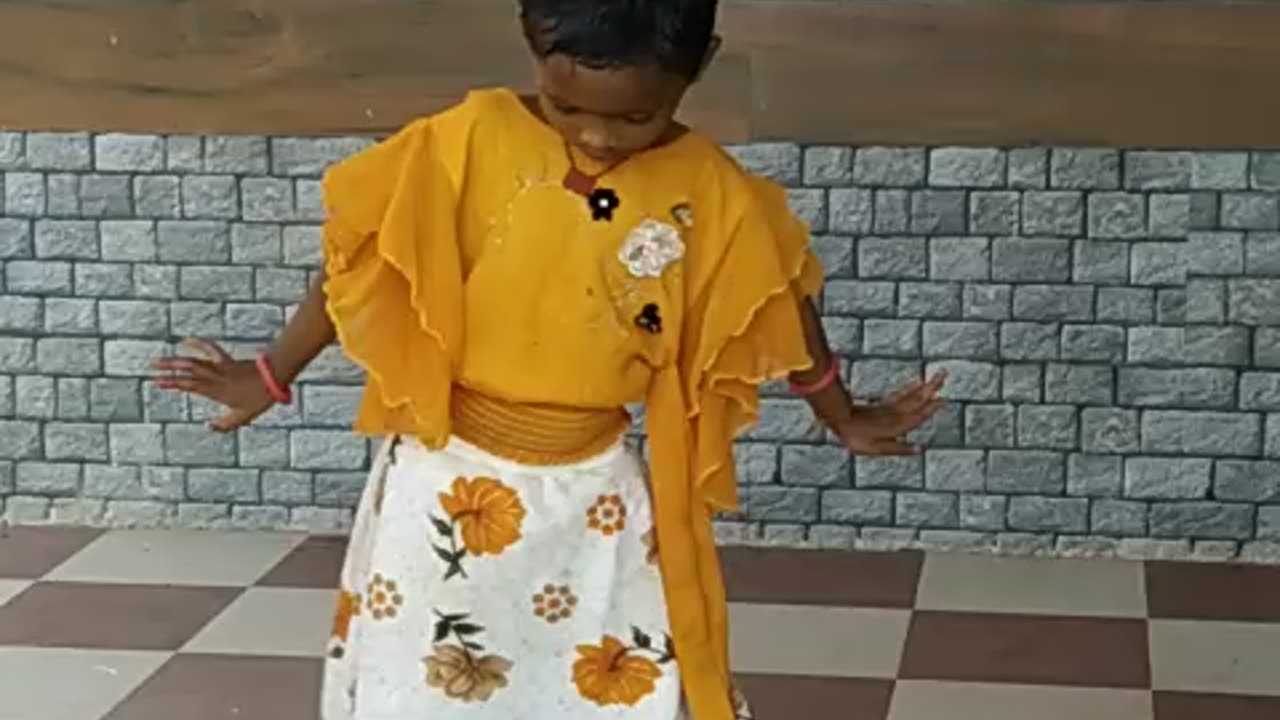 Little girl ❤️ fancy Dance