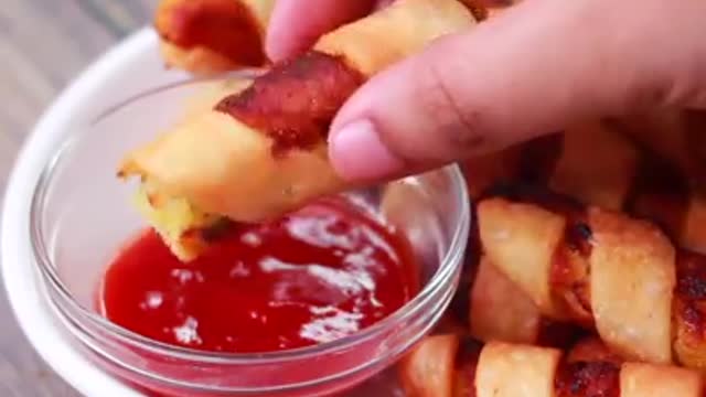 New Look Potato Snacks with ketchup.