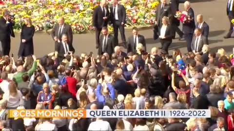 Queen Elizabeth's remains returned to Buckingham Palace