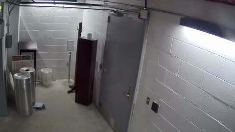 6031RHOBG1G102BEastVestibule_2021-01-06_18h40min03s503ms.mp4