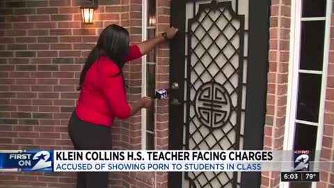 Teacher busted allegedly showing kids PORNOGRAPHY in middle of class
