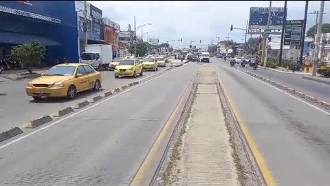 Marcha de taxistas por la avenida Pedro de Heredia