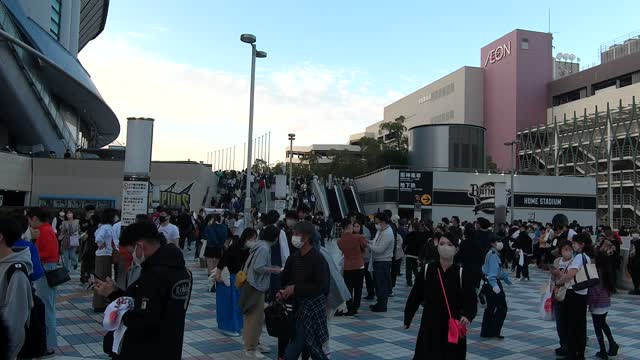 Bruno Mars Japan Osaka 2022 ( before start outside )