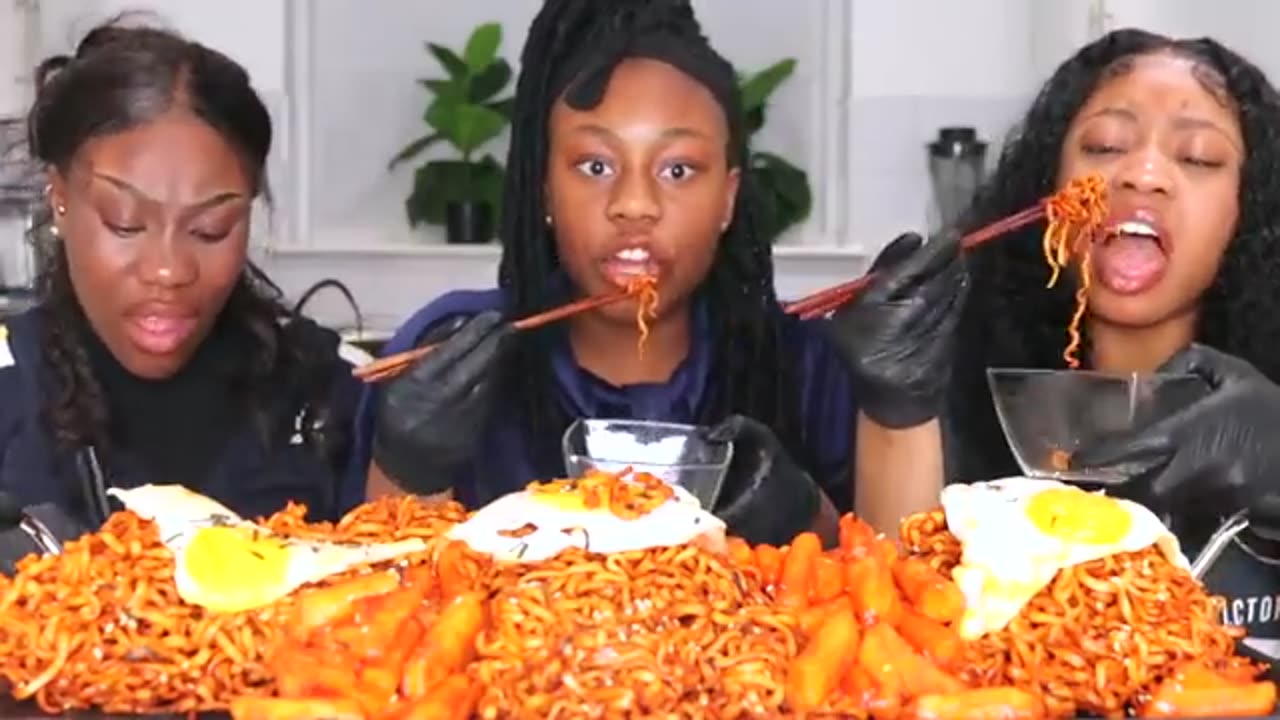 extreme 2x spicy noodles challenge