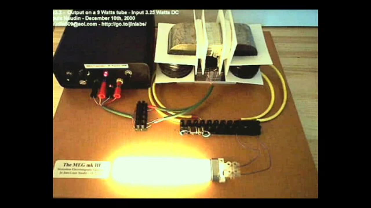 Tom Bearden explains how motionless electromagnetic generator works