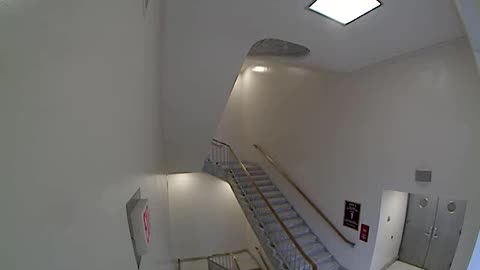 3148RHOB01Stair6_2021-01-06_16h00min02s637ms.mp4