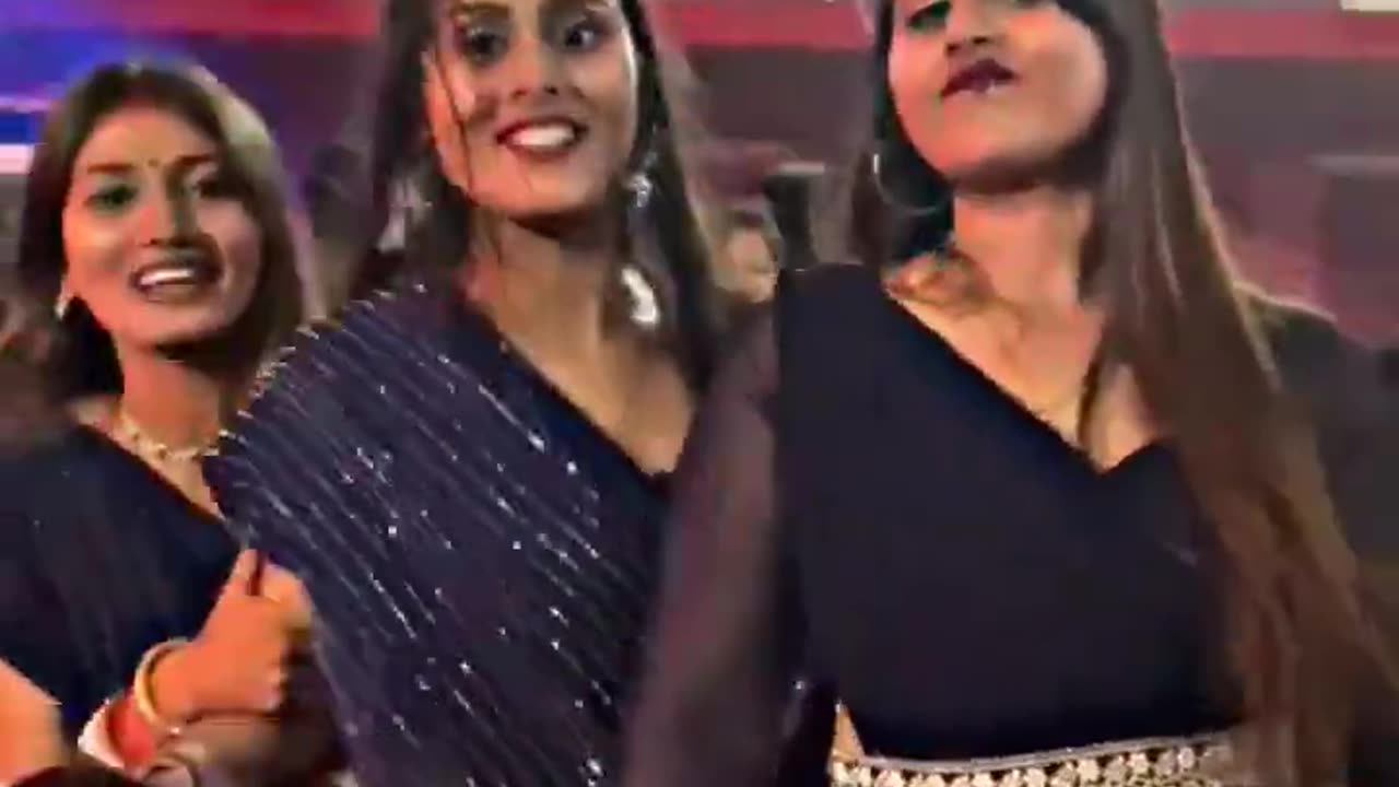 Bhojpuri song dance