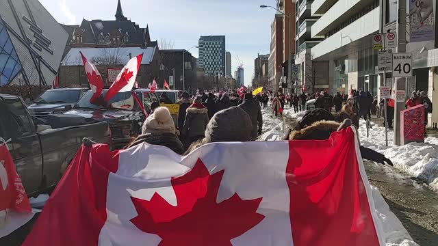 Raw Recording: DT Toronto Trucker Protest Pt 4