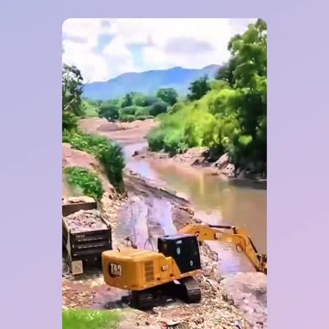 Equipment for cleaning water, rivers and oceans