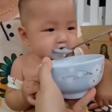 Look at this Funny Baby..!