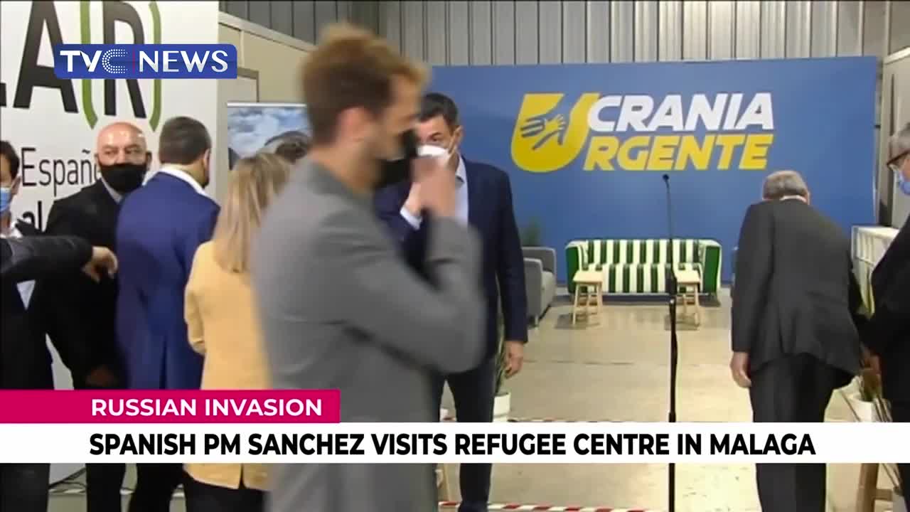 (SEE VIDEO) Spanish PM Sanchez Visits Refugee Centre in Malaga