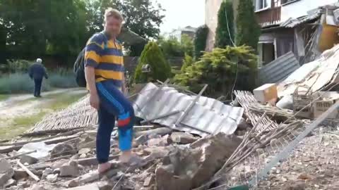 Rescued from the rubble after the racist shelling, a man and a woman tell how they could be buried