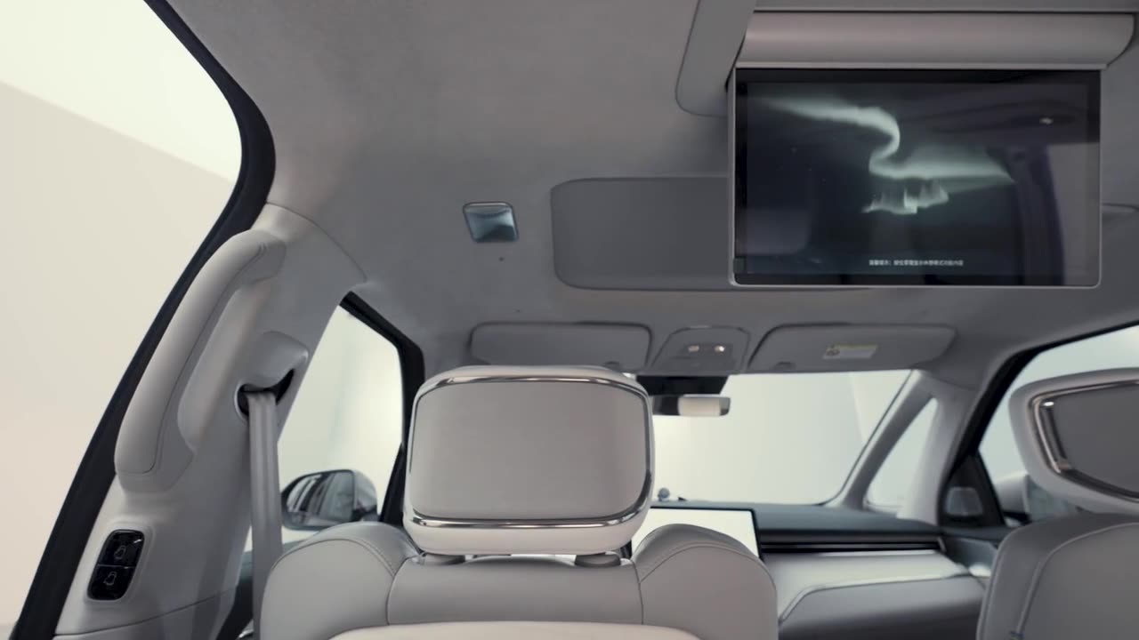 Volvo EM90 Video