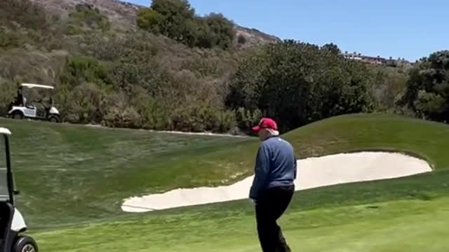 President Donald Trump Drains LONG Putt at Trump National Golf Club LA