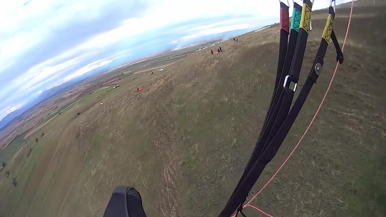 Paragliding gone wrong: Fail compilation