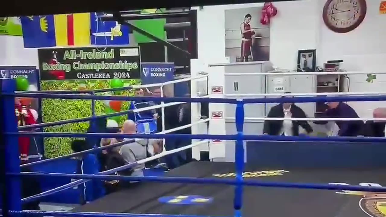 Irlanda | Escenas de anoche en una pelea de boxeo amateur