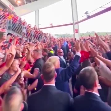 REAL LOVE FOR THE REAL PRESIDENT!!!🇺🇸