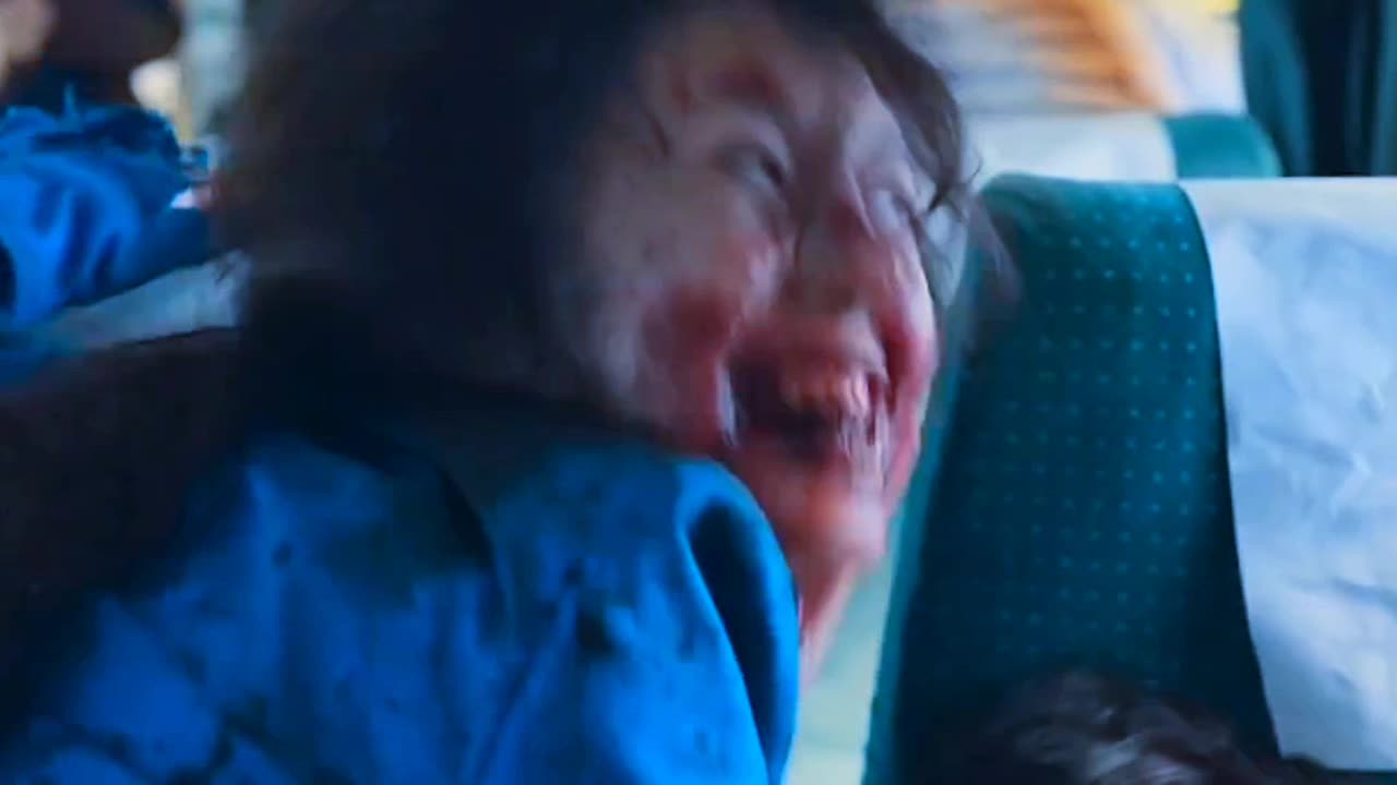 Korean Zombies Women are the hottest 11/10. Train to Busan Horror Train Edition #korea