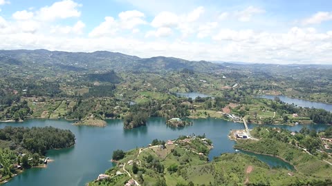 beautiful view roca penòn guatapè colombia