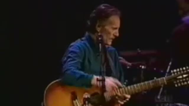 Gordon Lightfoot - Wreck of the Edmond Fitzgerald (LIVE)