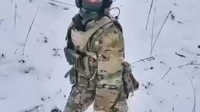 Ukrainian Soldier Takes a Break to Dance on TikTok