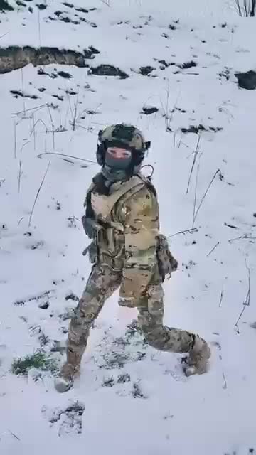 Ukrainian Soldier Takes a Break to Dance on TikTok