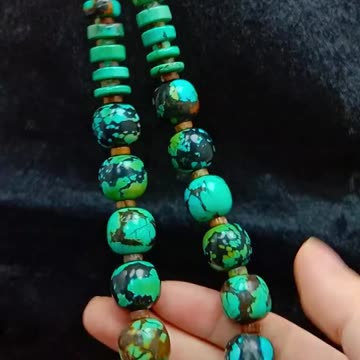 Natural turquoise spiny oyster and black Ghost phantom quartz pendant necklace02