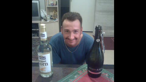 Tombul Bilekli Gelin - Emrah