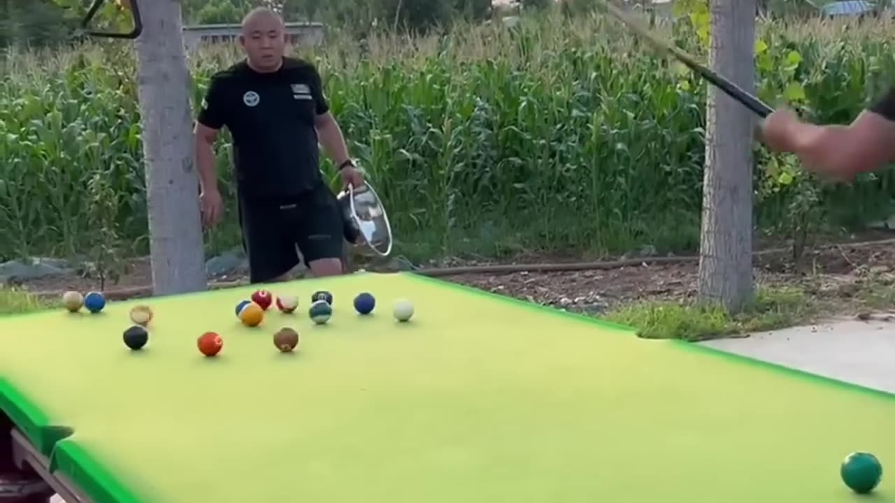 Funny video Billiards Million views.