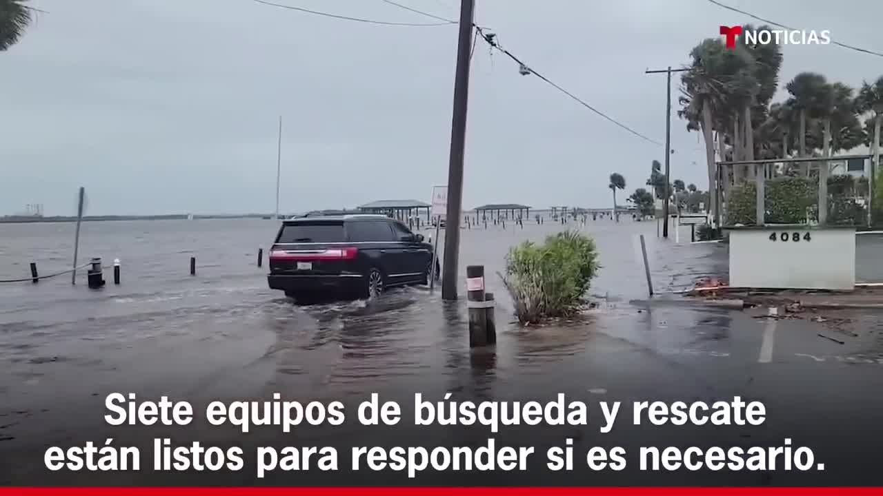 Residentes de Florida se preparan para el paso del huracán Nicole _ Noticias Telemundo