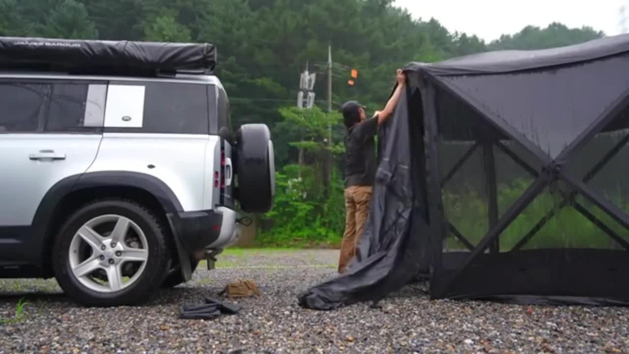 The car camping in the heavy rain, enjoy the time alone, please ignore the toilet and equipment agai