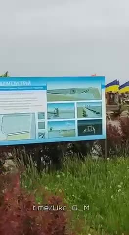 UKRAINE 🇺🇦 A viral video shows the grave count growing