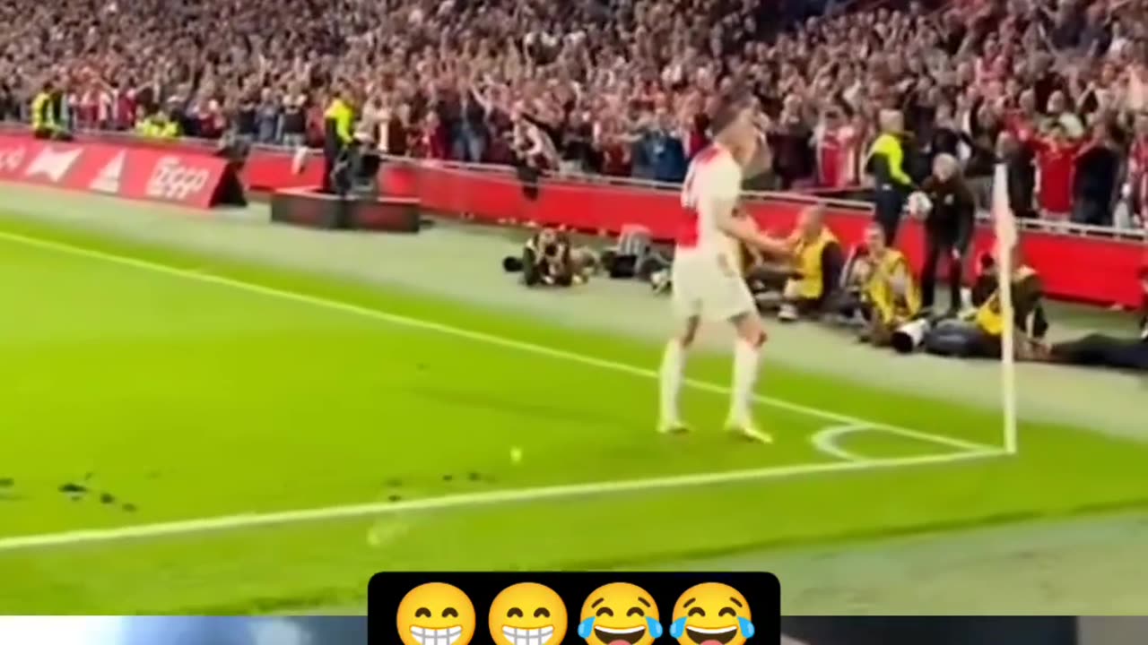 Funny fails in Football