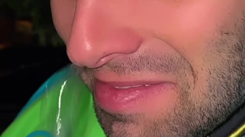 Guy Makes Snot Bubble Disappear